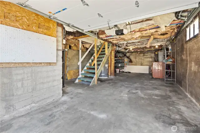 Garage/Basement