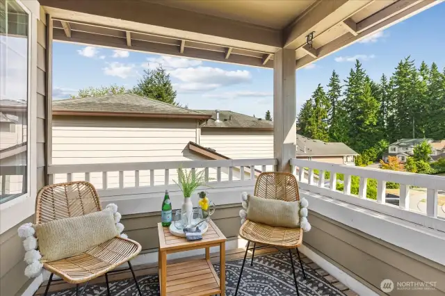 Private deck sip your morning coffee or relaxing in the afternoon with a good book!