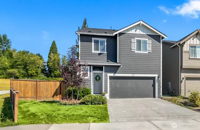Welcome to this amazing 3 bedroom - 2.5 bath home located on a large corner lot.