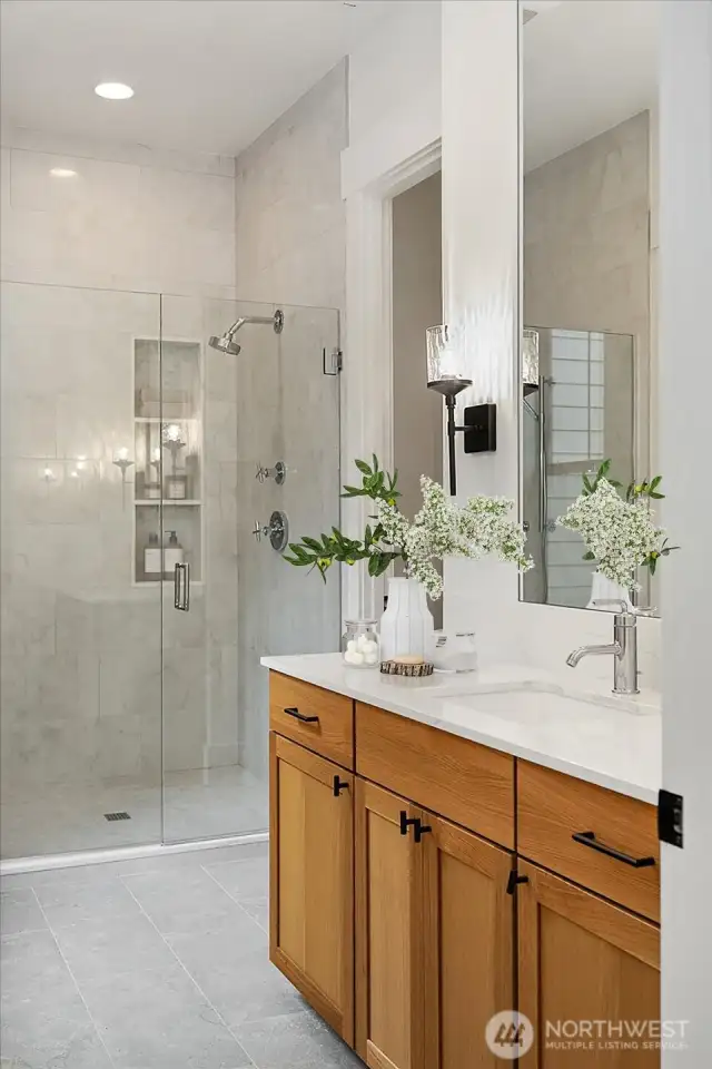 guest suite bath