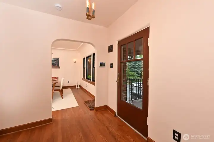 Spacious Entry