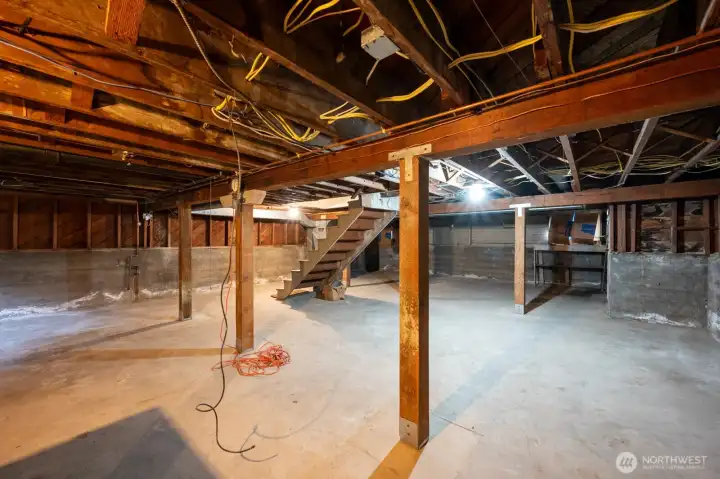Full Basement