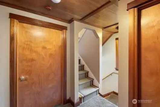 Landing in hallway