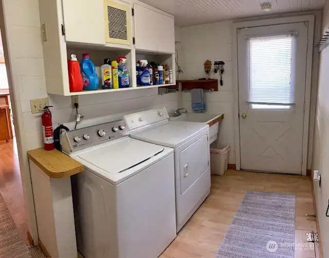 Side door to laundry room