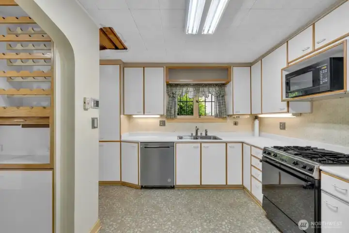 434 Borough Rd - Kitchen 434 Borough Rd - Kitchen