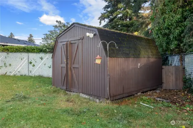 Yard shed