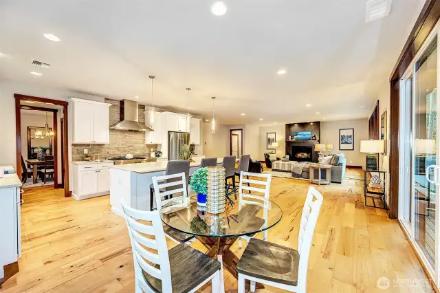 Kitchen Dining Nook