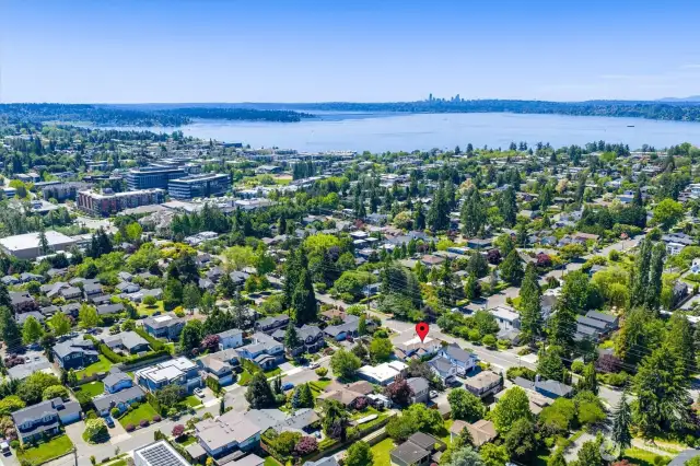 Ideally located a short stroll to Downtown Kirkland and top-rated schools! Welcome Home!