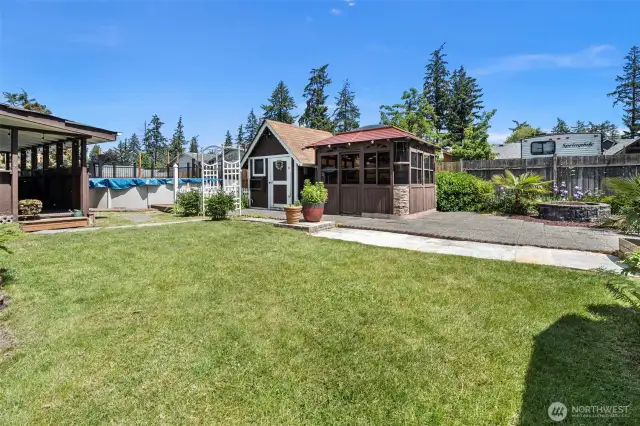 Expansive space for gardening as well.