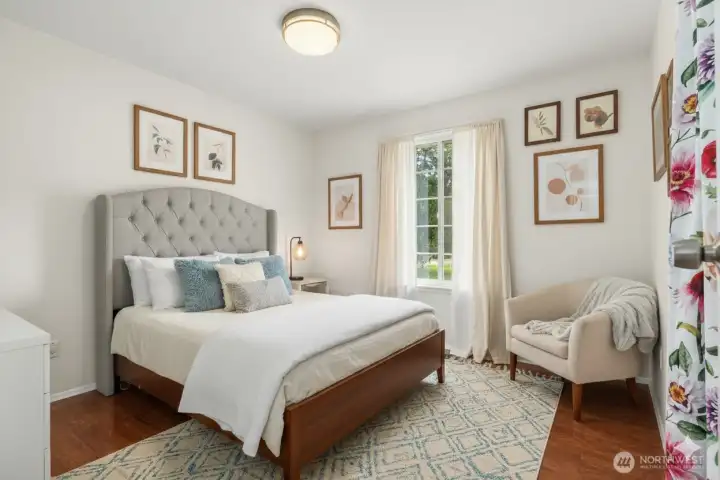Second Bedroom, upstairs