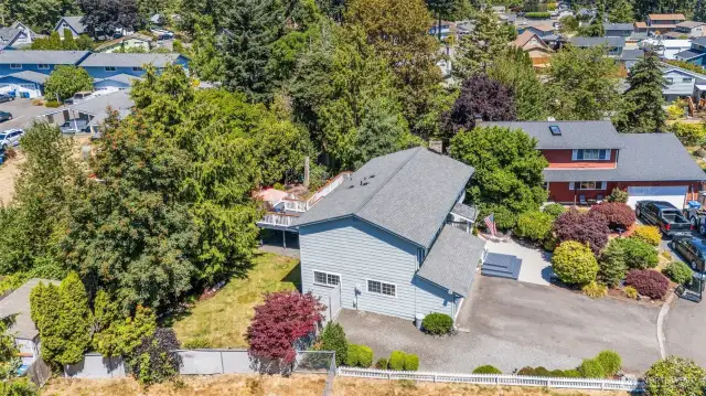 2-car Attached Garage, plus driveway can fit a boat or RV