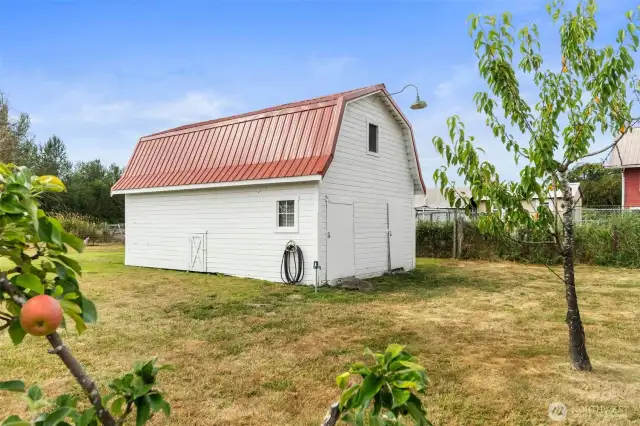 ~Barn~