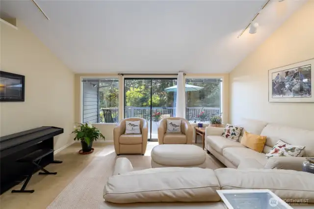 Great room has high end carpet.