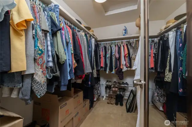Walk in closet