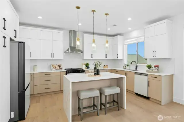 All new kitchen appliances included