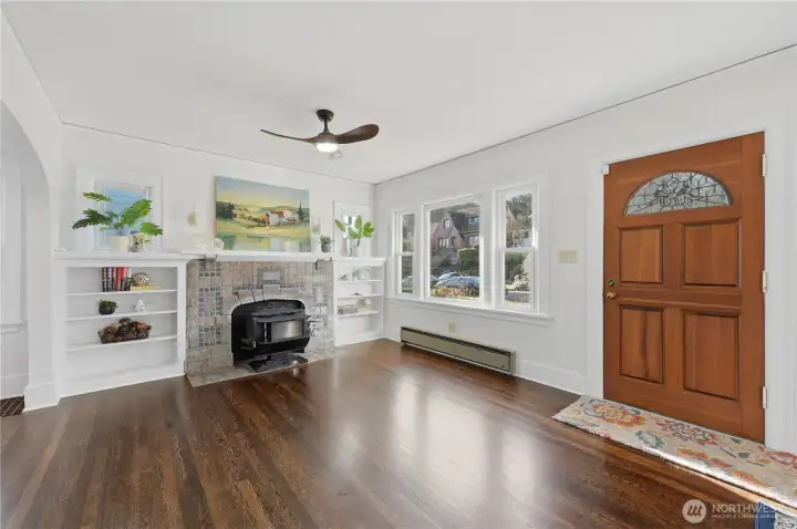 Woodstove Provides Comfortable Heat on Chilly Days