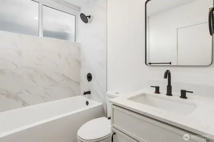 Main floor full bath