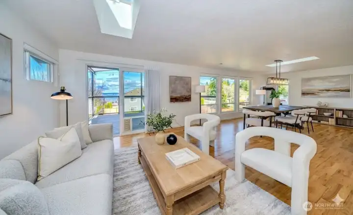 Every corner of this level is designed to maximize light and space.