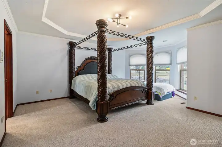 Main Floor Main Bedroom