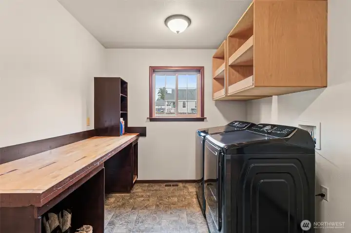 Main Floor Utility Room