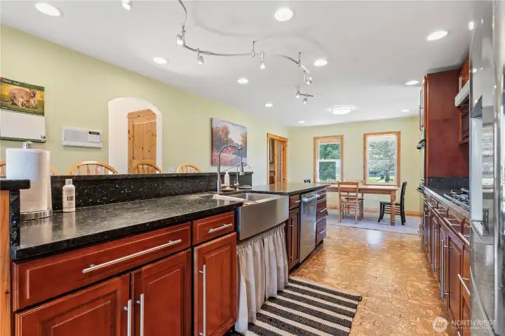 Range has dual fuel options.