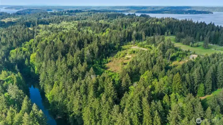 The end of the lots is in the bottom left. Lot B has 137 +/- of waterfront.