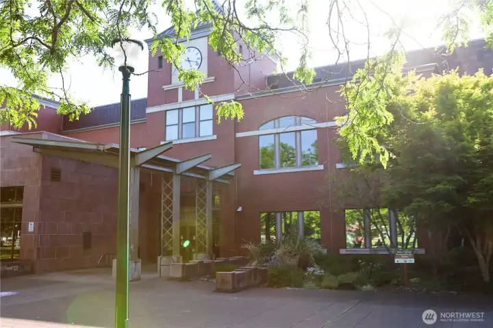 You're just minutes from the Puyallup library and summer fresh market You're just minutes from the Puyallup library and summer fresh market