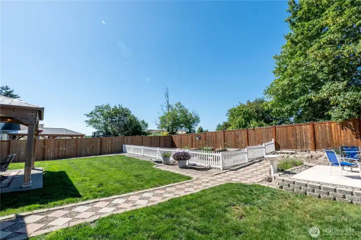Very private backyard!