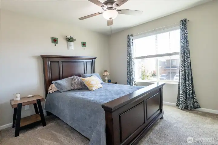 Master bedroom - plenty of room for a King bedroom and amazing views of the Mt. Rainier and Pinnacle Peak