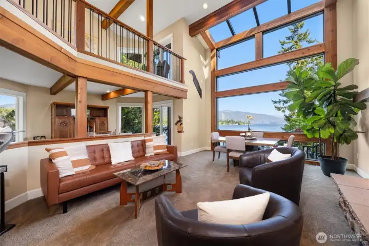 It also connects to the dining room.