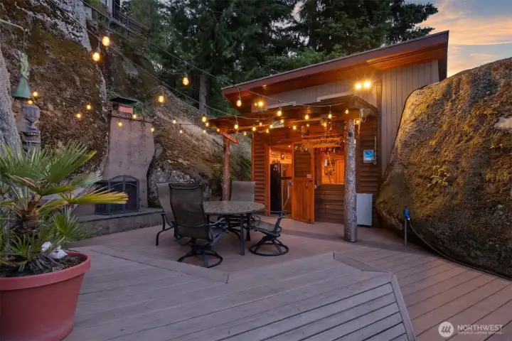 Perfect place for entertaining on a summer's night.