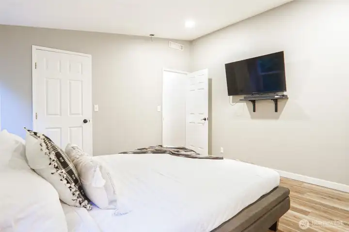 Primary bedroom. Primary bedroom.