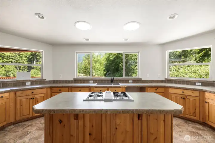 Grand Kitchen Grand Kitchen