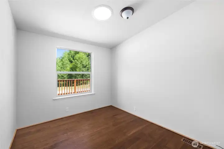 Bonus / Office Space Bonus / Office Space