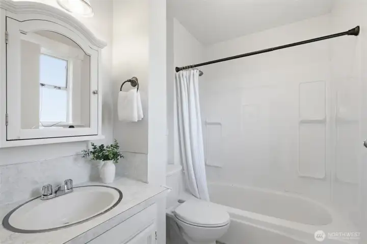 Cottage bathroom