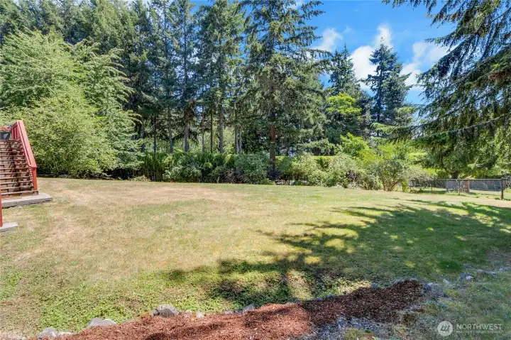 Want land? Need privacy? Then this is the one! It is so quiet here that you will forget that you are minutes to a major city. Want land? Need privacy? Then this is the one! It is so quiet here that you will forget that you are minutes to a major city.