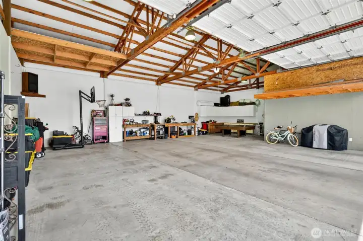 CLEAN SHOP! CLEAN SHOP!