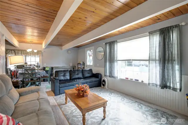Beautiful tongue and groove ceiling