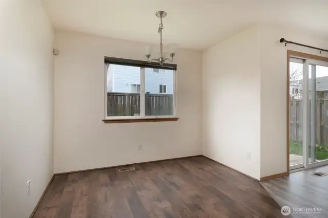 Dining room.