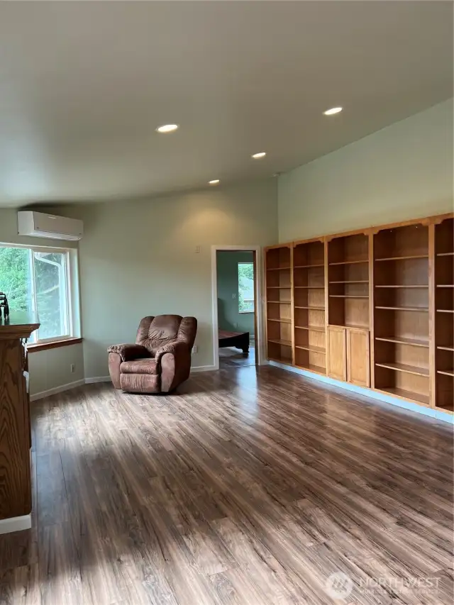 Living room built in book cases