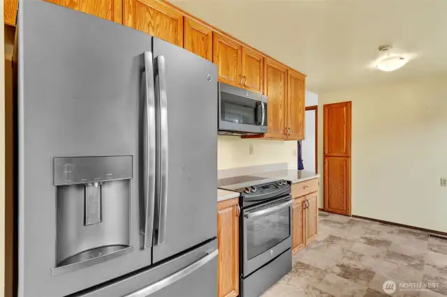 All appliances stay in the kitchen