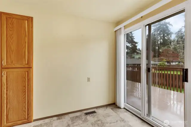 Slider to backyard deck from kitchen.
