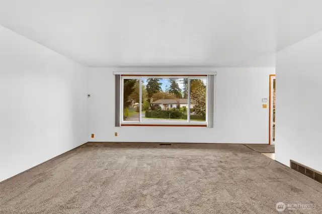 Large living room with great light.