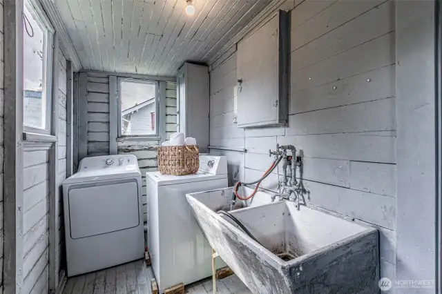 Main Floor Utility Room with Washer & Dryer