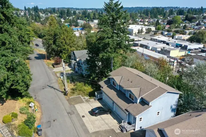 Showing  2 story duplex directly across from the subject property.