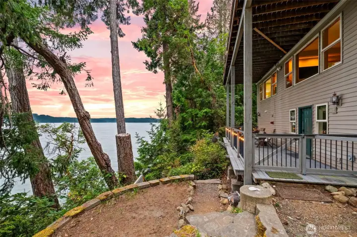 Stairs that take you down to the beach. Time to go harvest oysters & clams!