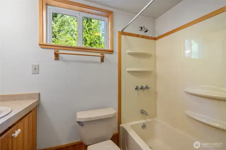 full bath downstairs