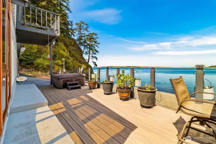 Waterfront entertaining unfolds just steps from the shoreline at 1442 Seacrest, where the home’s extraordinary placement only 8 feet from the bulkhead creates a one of a kind setting that can't be replicated. You've got a front row seat to some of the most amazing sunrises, marine life, occassional whale, and bald eagles!