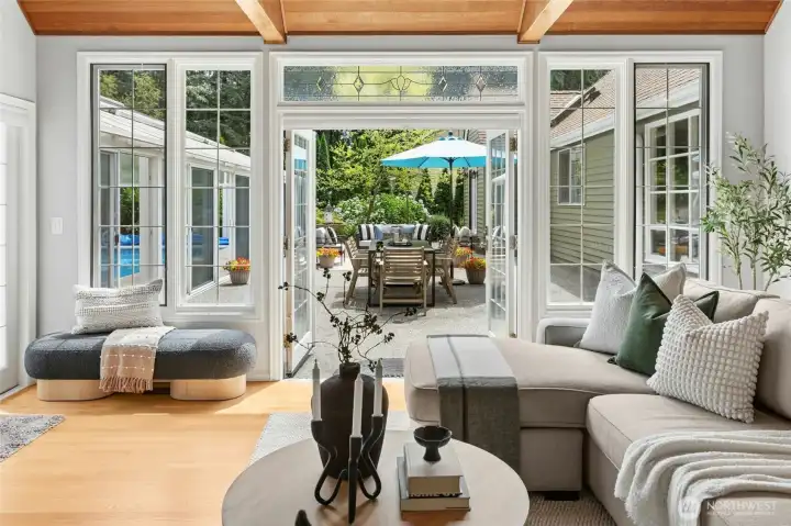 Amazing space to throw a party!