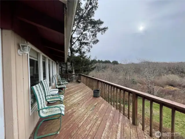 Balcony over looiking Conners Creek
